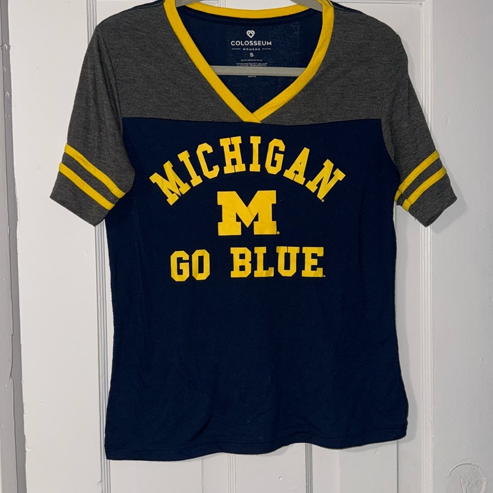 Michigan Go Blue shirt- women’s size small